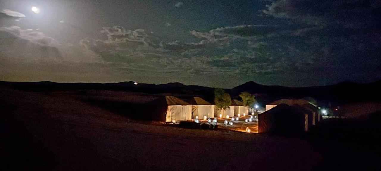 Erg Chebbi Dunes Desert Camp Otel Merzouga Dış mekan fotoğraf